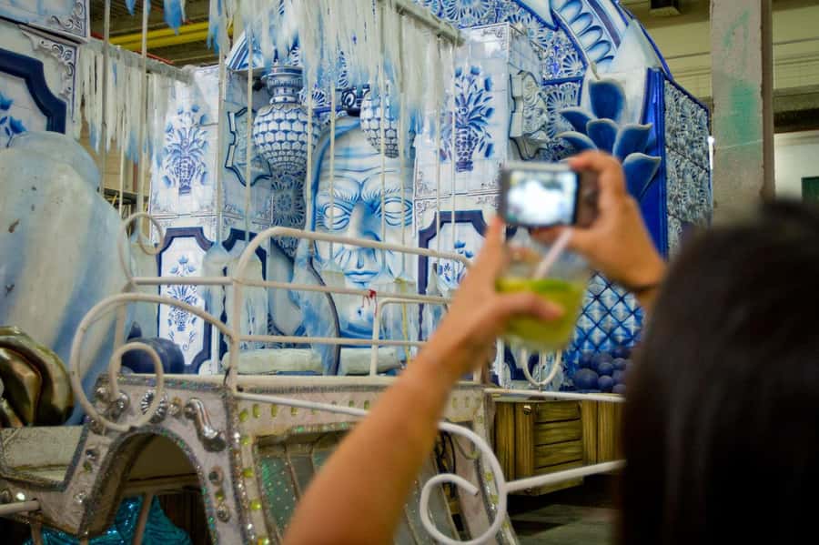 Rio: Carnival Backstage Tour at Samba City with Cocktail - Grande Rio factory tour: floats, production, and the scale you feel