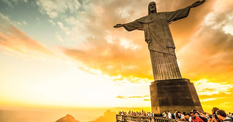 Rio de Janeiro: 6-Stop Highlights of Rio with Lunch - Tijuca Forest to Christ the Redeemer, Seeing Rio from the Highest Hands