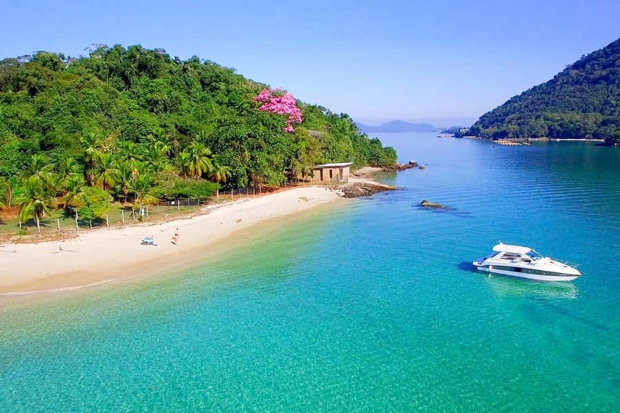 Rio de Janeiro: Angra dos Reis and Ilha Grande Full-Day Tour - Beaches Like Praia de Araça and Freguesia de Santana: Quiet Sand With Real Ocean Air