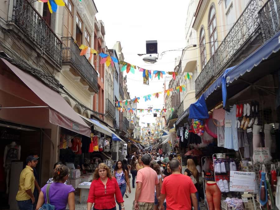 Rio de Janeiro: Be a true Rio's local for a day - Tour - Sambadrome Carnival: what you’ll see, and what the guide explains