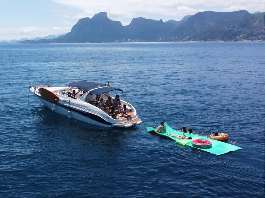 Rio de Janeiro: Boat Tour - Sunset with Beer - Copacabana and Arpoador: Watch the Light Change Fast