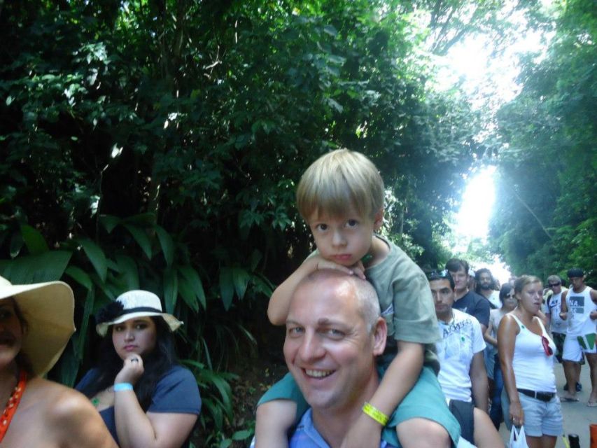 Rio de Janeiro: Christ Redeemer, Selaron steps & Sugarloaf - Escadaria Selarón: why these steps matter in Rio