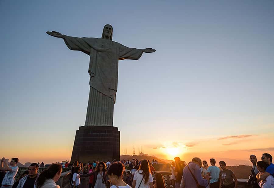 Rio de Janeiro: Christ the Redeemer Guided Hike - Packing tips and small rules that prevent headaches
