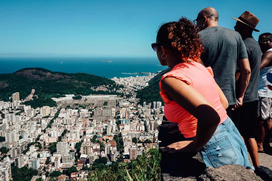 Rio de Janeiro: Christ the Redeemer, Sugarloaf, & City-tour - Lunch: a full 1-hour buffet break so the day stays enjoyable