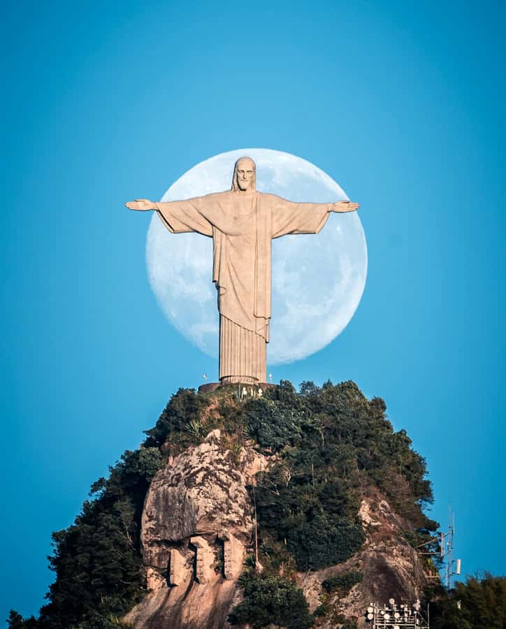 Rio de Janeiro: Christ the Redeemer Ticket - Christ the Redeemer at the Top: What You Gain With This Ticket