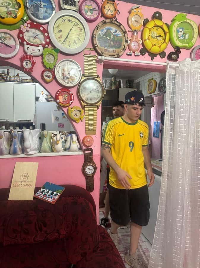 Rio de Janeiro: Favela Santa Marta Top Tour with Local Guide - Michael Jackson Square: Movie Trivia With Real-World Context