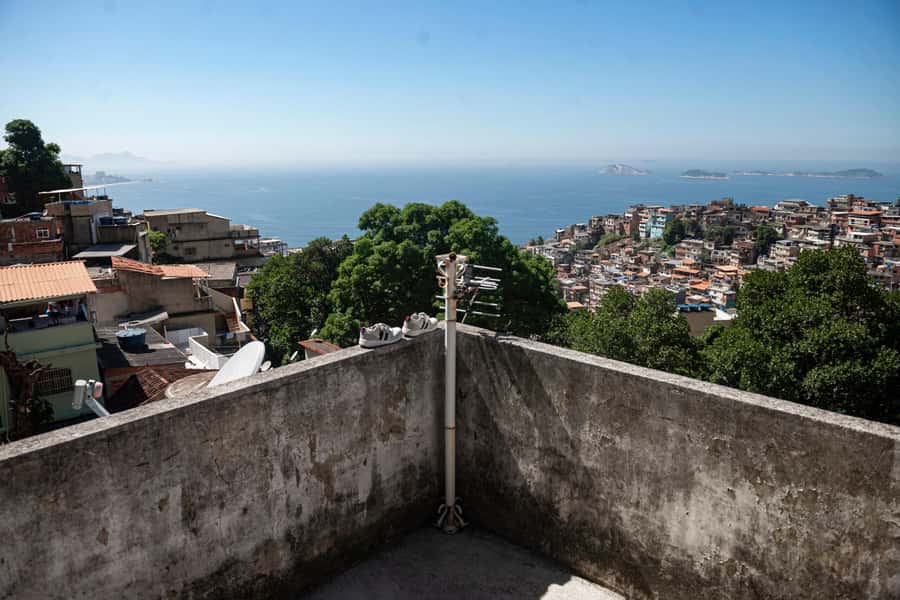 Rio de Janeiro: Favela Tour with Hotel Transfers - Practical tips that make this tour smoother