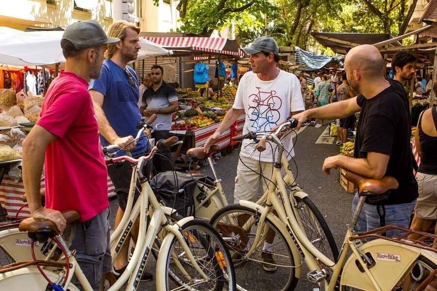 Rio de Janeiro: Guided Bike Tours in Small Groups - How the guide changes the whole experience