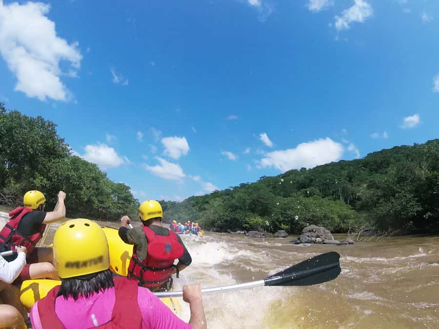 Rio de Janeiro: Guided River Rafting Tour - On the River: 12 Km of Rafting With Levels That Match Your Season