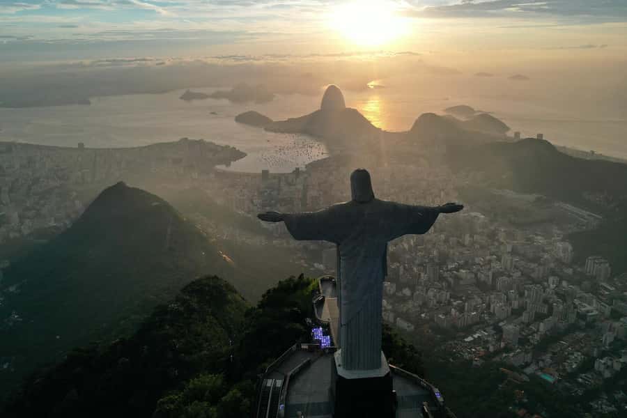 Rio de Janeiro: Half-Day Christ the Redeemer and City Tour - Tijuca Forest Minivan Ride: The Part People Underestimate