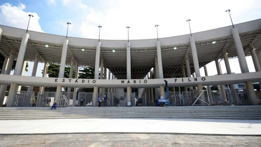 Rio de Janeiro: Half-Day Christ the Redeemer and City Tour - The Post-Corcovado Stretch: Maracanã and the Football Mood