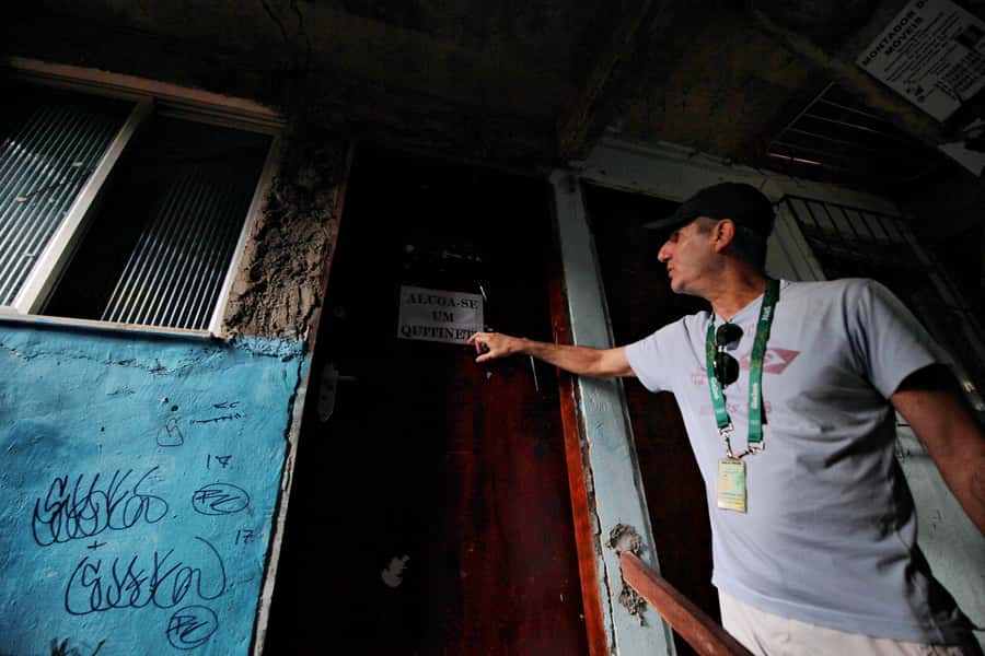 Rio De Janeiro: Half-Day Rocinha Favela Walking Tour - Safety Through Local Control and Respectful Rules