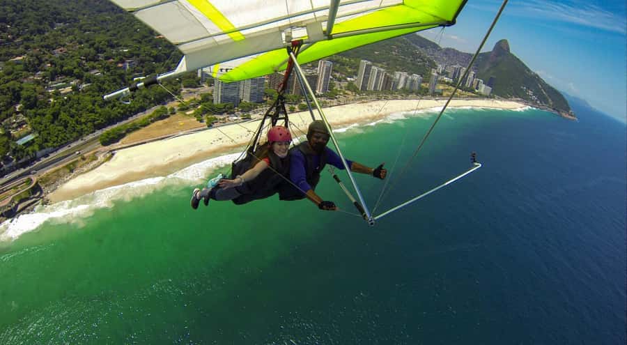 Rio de Janeiro: Hang Gliding or Paragliding Flight - Safety and Pilot Quality: Why Tandem Matters Here