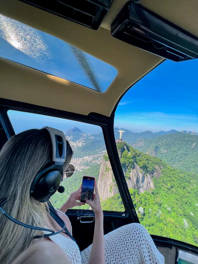Rio de Janeiro: Helicopter Flight Christ the Redeemer 30 min - Meeting at Heliporto do Recreio, then you’re in the air