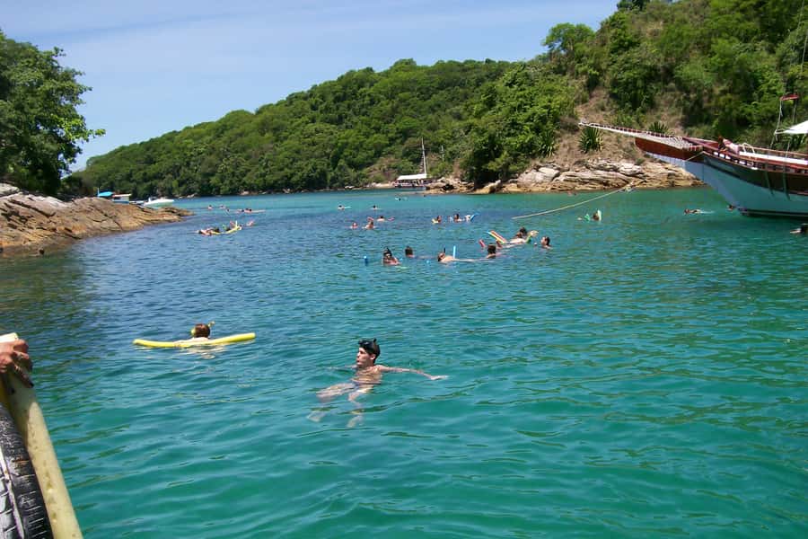 Rio de Janeiro: Ilha Grande with Boat Tour & Optional Lunch - What to bring so you can enjoy the swim stops