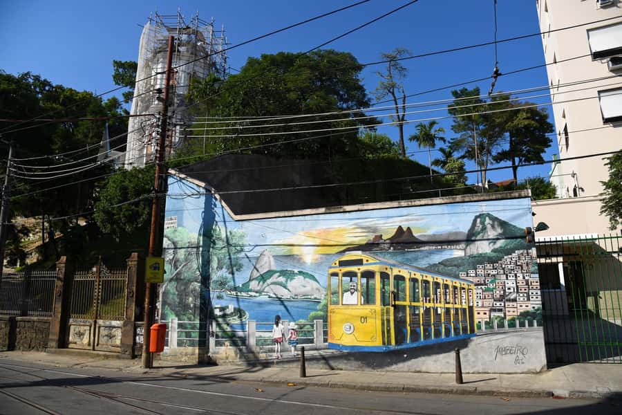 Rio de Janeiro: Lapa and Santa Teresa with Tram Ride - Passeio Público and Cinelândia: major landmarks without a long detour