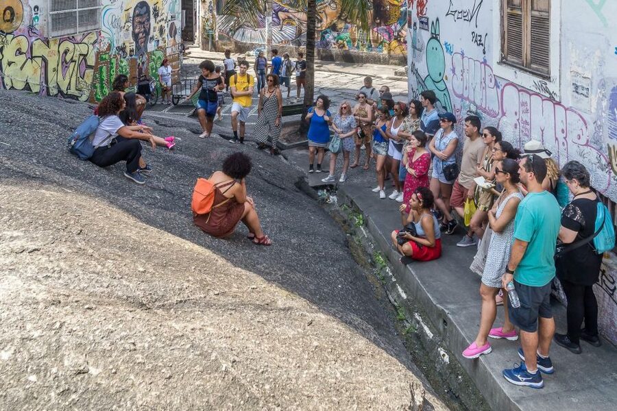 Rio de Janeiro: Little Africa Heritage Walking Tour - Largo da São Francisco da Prainha, African influence on Brazilian food