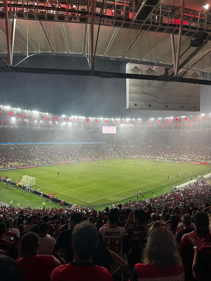 Rio de Janeiro: Maracanã Stadium Match Ticket with Drink - Match time for Flamengo or Fluminense: how the crowd experience plays