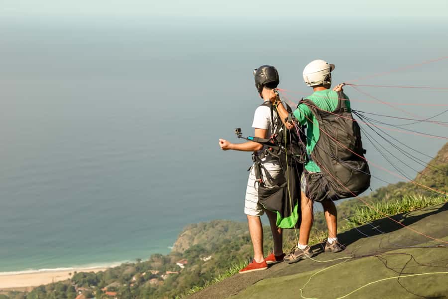 Rio de Janeiro: Paragliding Tandem Flight - What to pack and wear so the takeoff feels smooth