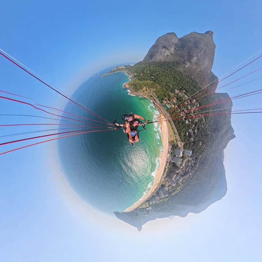 Rio de janeiro : Paragliding Tandem Flights over Rio - The tandem flight over Rio: 10 to 30 minutes with real icons below