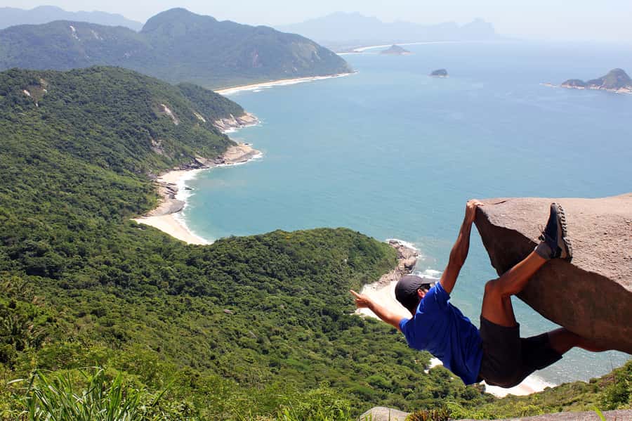 Rio de Janeiro: Pedra do Telegrafo Hike & Grumari Beach Tour - Key takeaways before you go