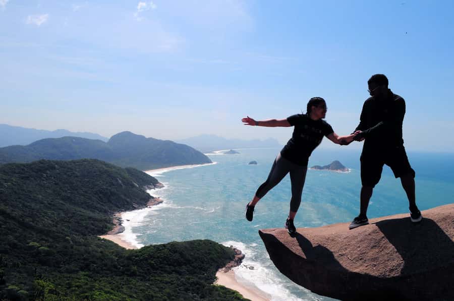 Rio de Janeiro: Pedra do Telegrafo Hike & Grumari Beach Tour - Telegraph Rock hike: what the 3.6 km round trip really means
