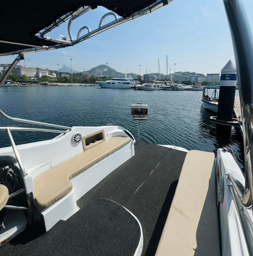 Rio de Janeiro: Private Speedboat Trip - Route choices: Urca, Vermelha Beach, or Niterói and Adão e Eva Beach