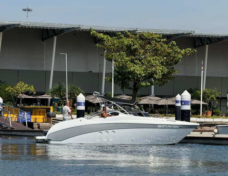 Rio de Janeiro: Private Speedboat Trip - Weather and route changes: how to stay happy when the sea shifts plans