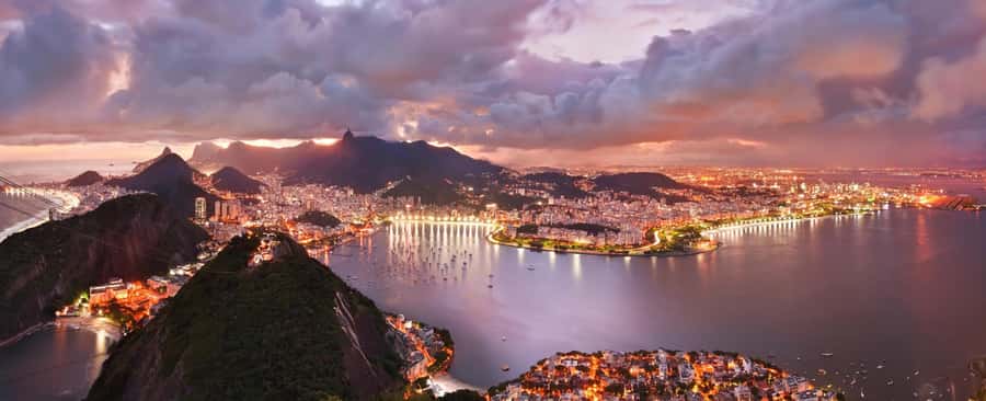 Rio de Janeiro: Private Tour to Corcovado & Sugarloaf - Buffet lunch: a smart reset in the middle of the icons