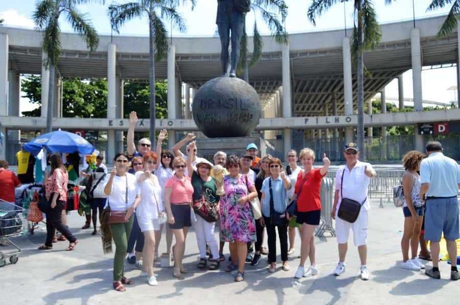 Rio de Janeiro: Rio's Icons Guided Tour with Tickets & Lunch - Selarón Steps: Art, Color, and a Stop You’ll Actually Remember