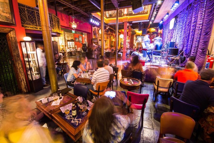 Rio de Janeiro: Rio Scenarium Entrance, Dinner, and Open Bar - What Your 3 Hours Feel Like: Music First, Then Dinner, Then Dancing