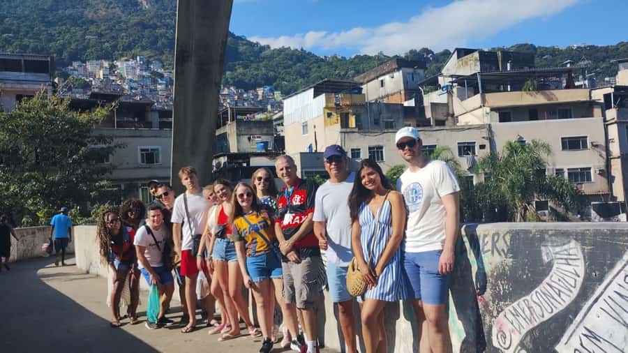 Rio de Janeiro: Rocinha Favela Walking Tour with Local Guide - Safety and Comfort: Why This Format Works for First-Time Visitors