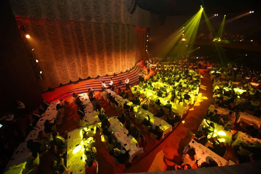 Rio de Janeiro: Roxy Dinner Show with Hotel Pickup - FAQ