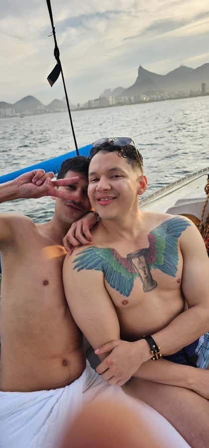 Rio de Janeiro: Sailing Sunset Tour with Snacks and Drinks - The swim stop: cool down, and make the bay real