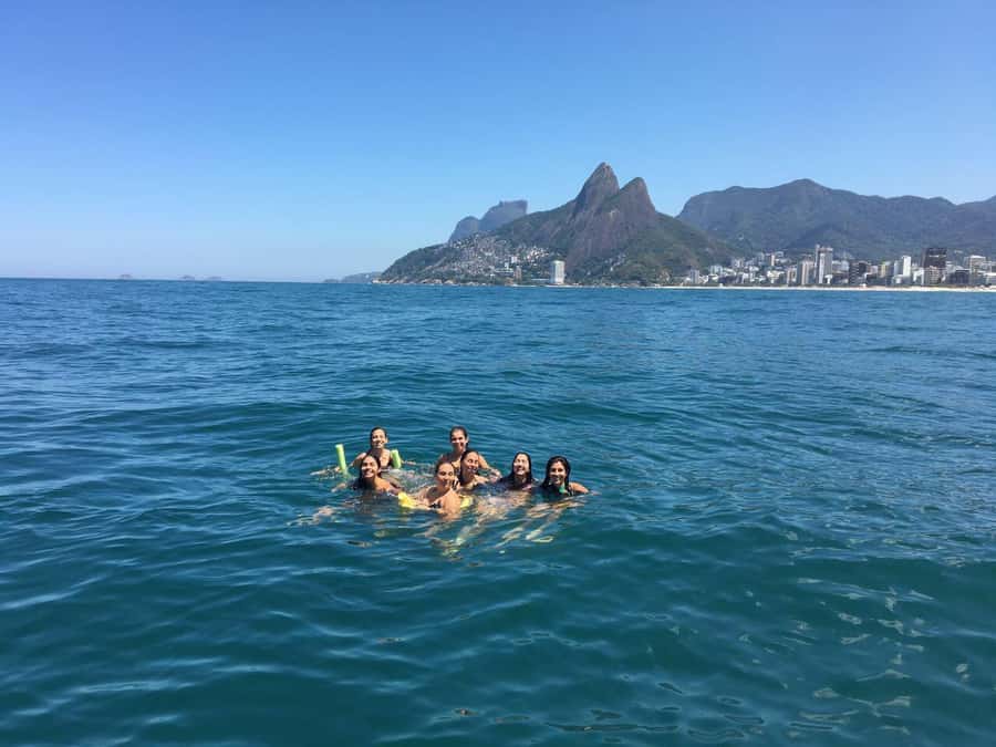 Rio de Janeiro: SpeedBoat Tour - Beach Tour with Beer - Cagarras Islands: Where the Trip Turns From City Sightseeing to Sea Time