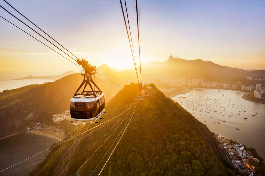 Rio de Janeiro: Sugarloaf Cable Car Official Ticket - Your Timing Game: Sunset Photos vs. Big Queues