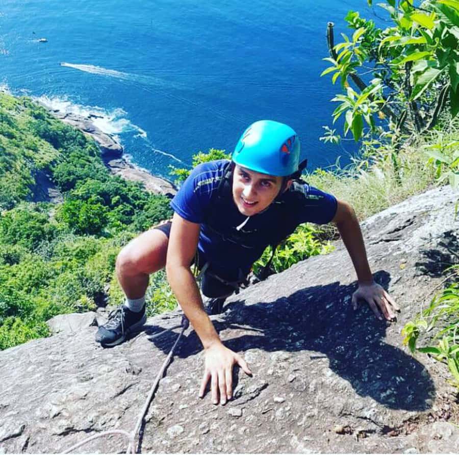 Rio De Janeiro: SUGARLOAF MOUNTAIN HIKE & CLIMB - The 20 meter vertical wall: short, steep, and completely the point