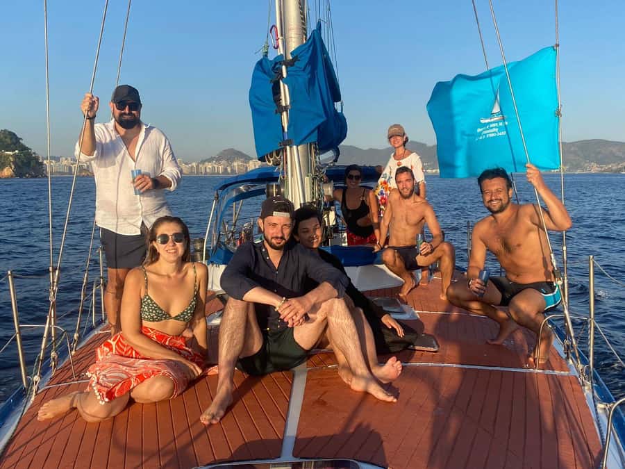 Rio de Janeiro: Sunset Sailboat Tour with Open Bar - Who should book this sunset sail, and who should skip it