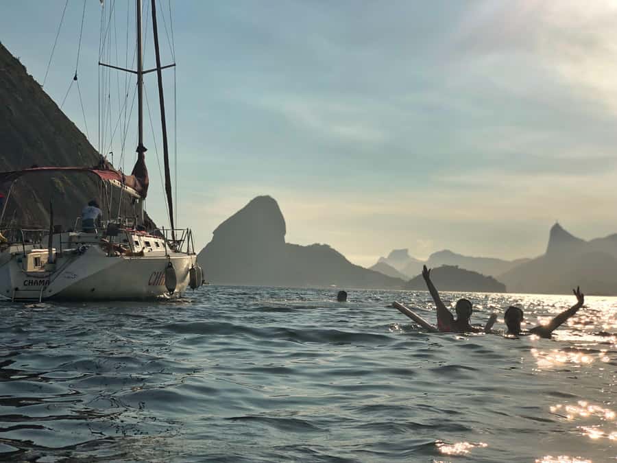 Rio de Janeiro: Sunset Sailing Tour - Why a sunset sail in Guanabara Bay beats the usual Rio sightseeing