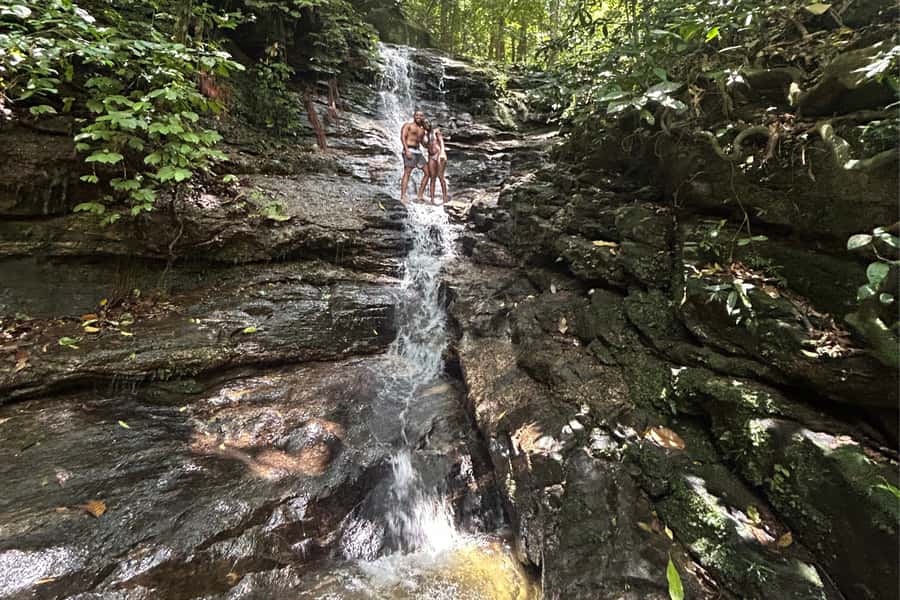 Rio de Janeiro: Tijuca National Park Tour - Cascatinha Taunay and the first waterfall feel
