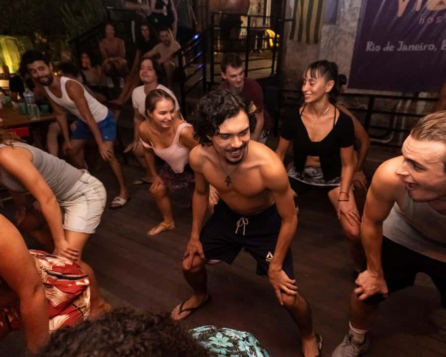 Rio Experience: Caipirinha Workshop (2 Caipis) + Funk Class - A Friday Night Starter Kit in Copacabana