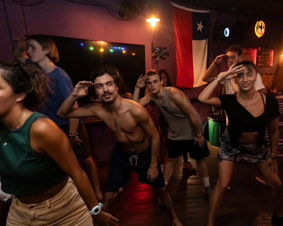 Rio Experience: Caipirinha Workshop (2 Caipis) + Funk Class - Timing That Works: 8:30 pm Workshop, 9:00 to 9:30 pm Funk