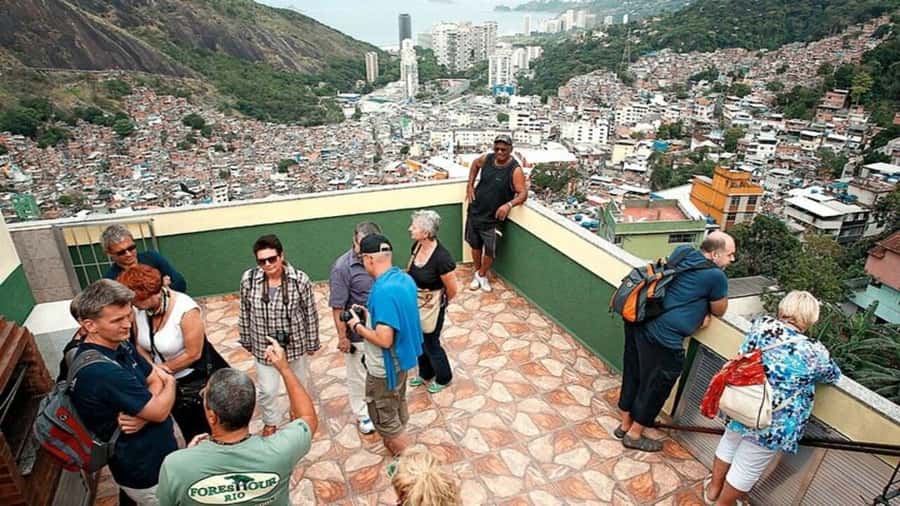 Rio: Favela Walking Tour of Rocinha with a Resident Guide - Food After the Tour: Plan for a Local Meal Nearby