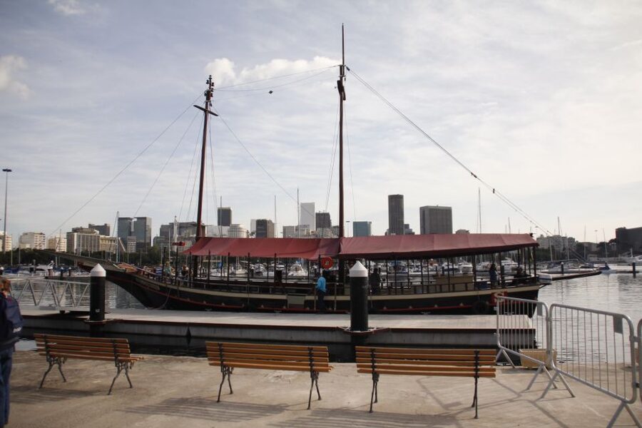 Rio From The Sea: Guanabara Bay Cruise with Optional Lunch - Optional BBQ lunch: good value if you plan to stay hungry