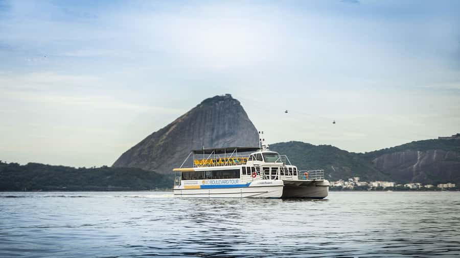 Rio: Guanabara Bay Boat Tour - Why a 90-minute Guanabara Bay cruise fits Rio perfectly