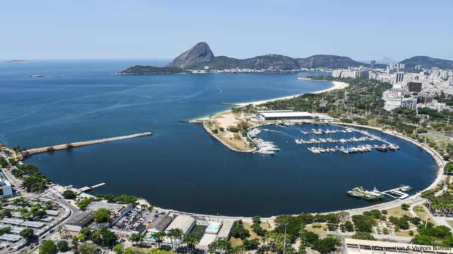 Rio: Guanabara Bay Boat Tour - What you do on board (and what you do not): timing and expectations