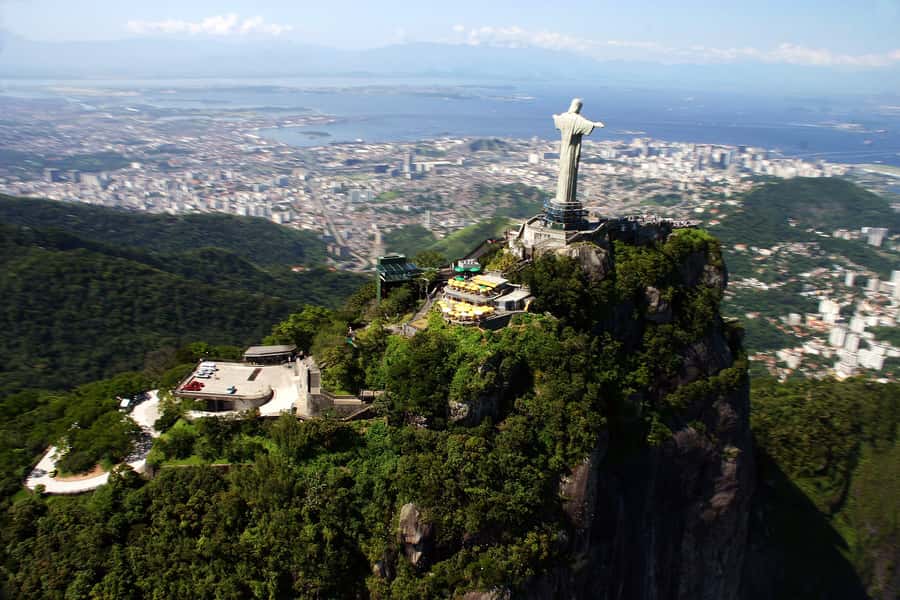 Rio: Maracanã Stadium & Christ the Redeemer by Rack Railway - Rack Railway to Corcovado and Christ the Redeemer