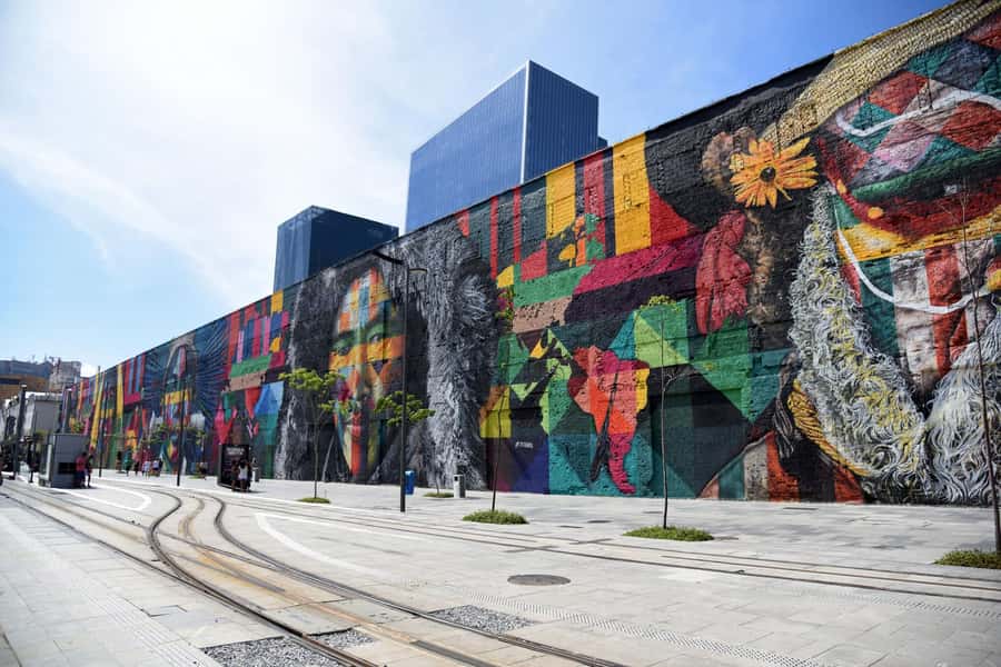 Rio: Olympic Boulevard, Museum of Tomorrow & History Tour - Valongo Wharf and the UNESCO stop that explains the African influence