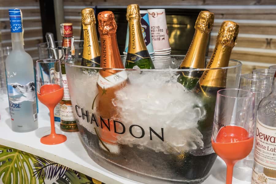 Rio: Premium Carnival Seating with Food, Drinks, & Transfers - Who This Fits Best (and Who Might Prefer Another Plan)