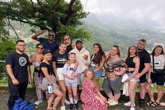 Rocinha Walking Tour: Get a Feel for the Brazil's Largest Favela (Shared Group) - Stop 5: Wark graffiti studio, the Wark Institute, and art that has real roots
